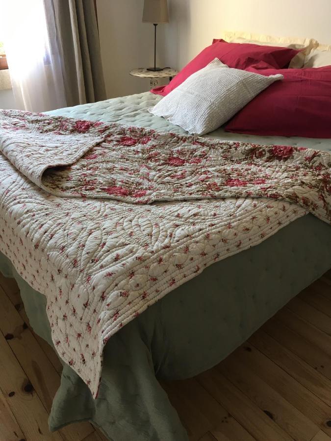 Aujargues La Suite De Garlone מראה חיצוני תמונה